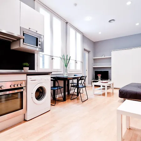Cozy apartment in central Madrid-3